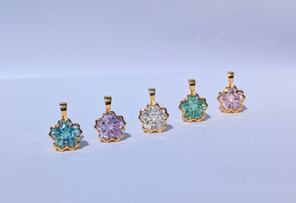 Sakura pendant Clear